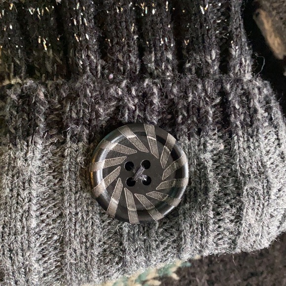 Sweater mittens - Picture 2 of 3